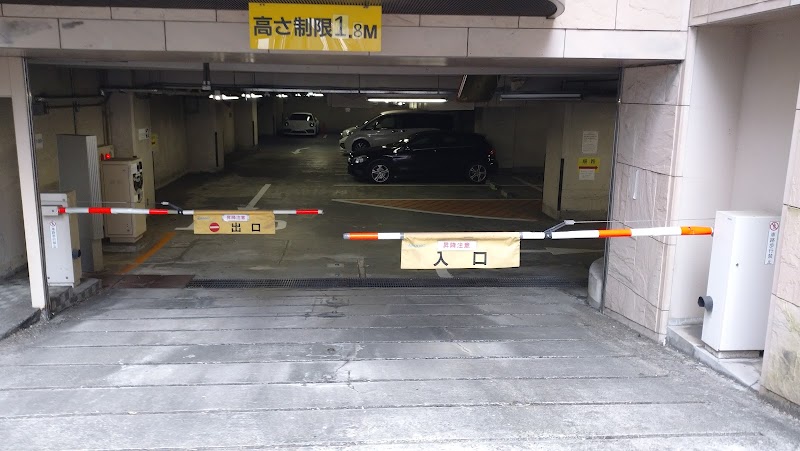 ホテルウェルコ成田駐車場 の写真 2