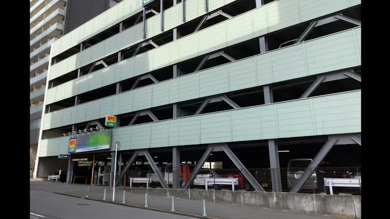 京成成田駅前パーキング の写真 1