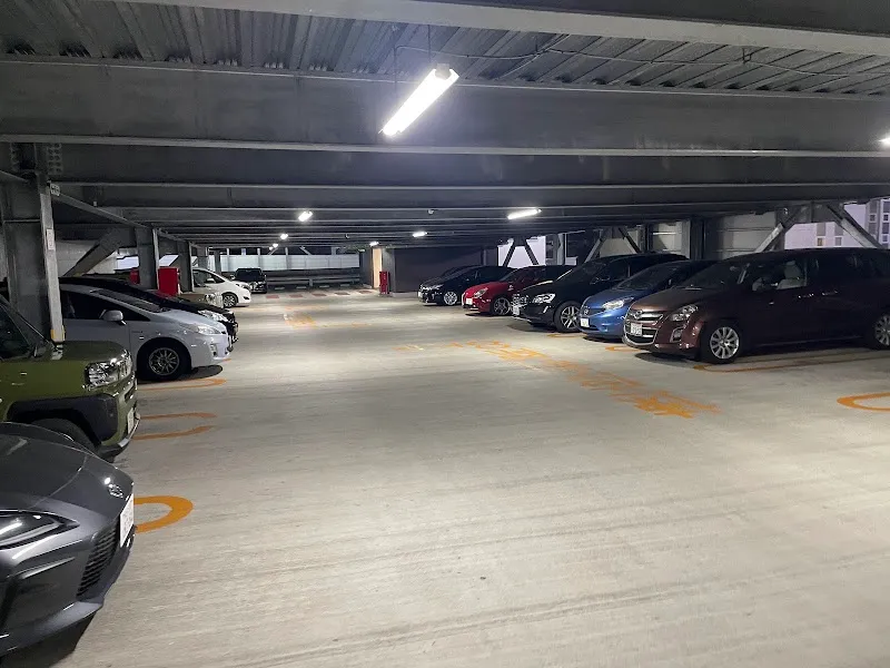 成田楽々パーキング の写真 2