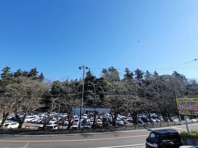 成田山境内 トイレ の写真 2