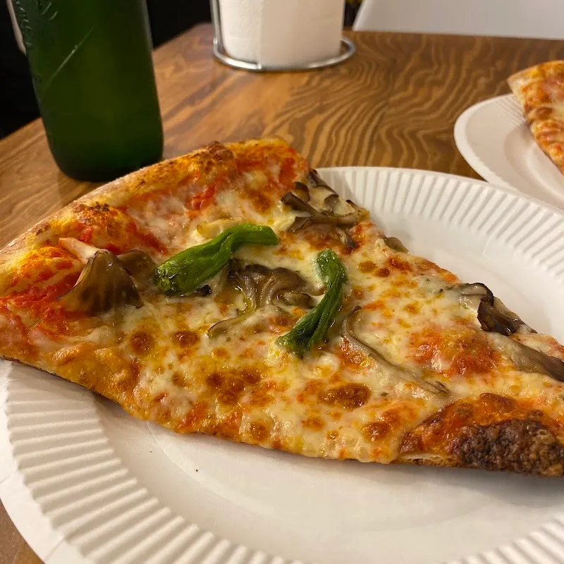 Prism Pizza の写真 3