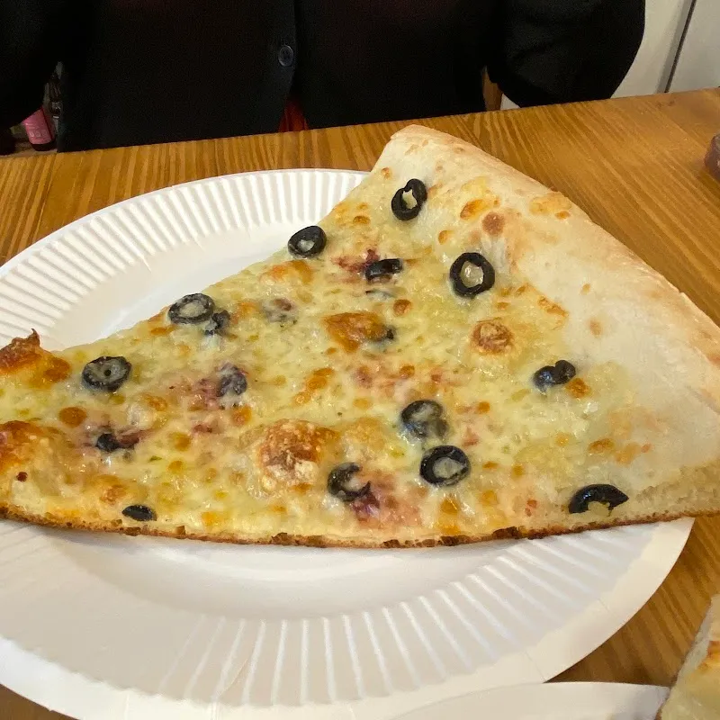 Prism Pizza の写真 4